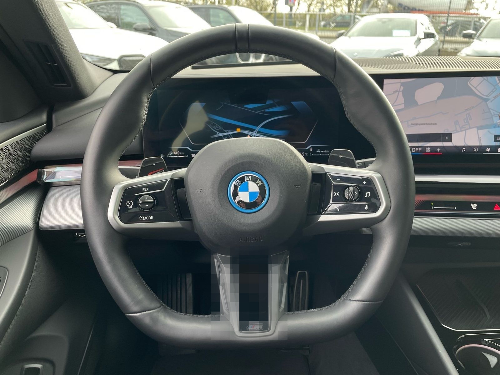 BMW 550e xDrive Tour M Sport || Pano AHK Autobahnass foto 12