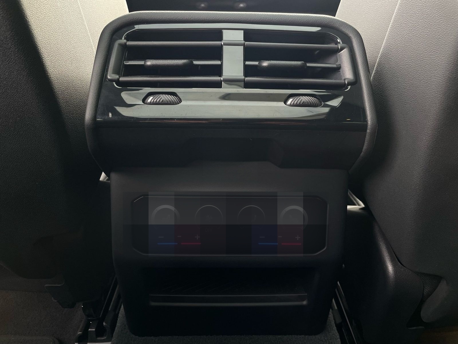 BMW 550e xDrive Tour M Sport || Pano AHK Autobahnass foto 23