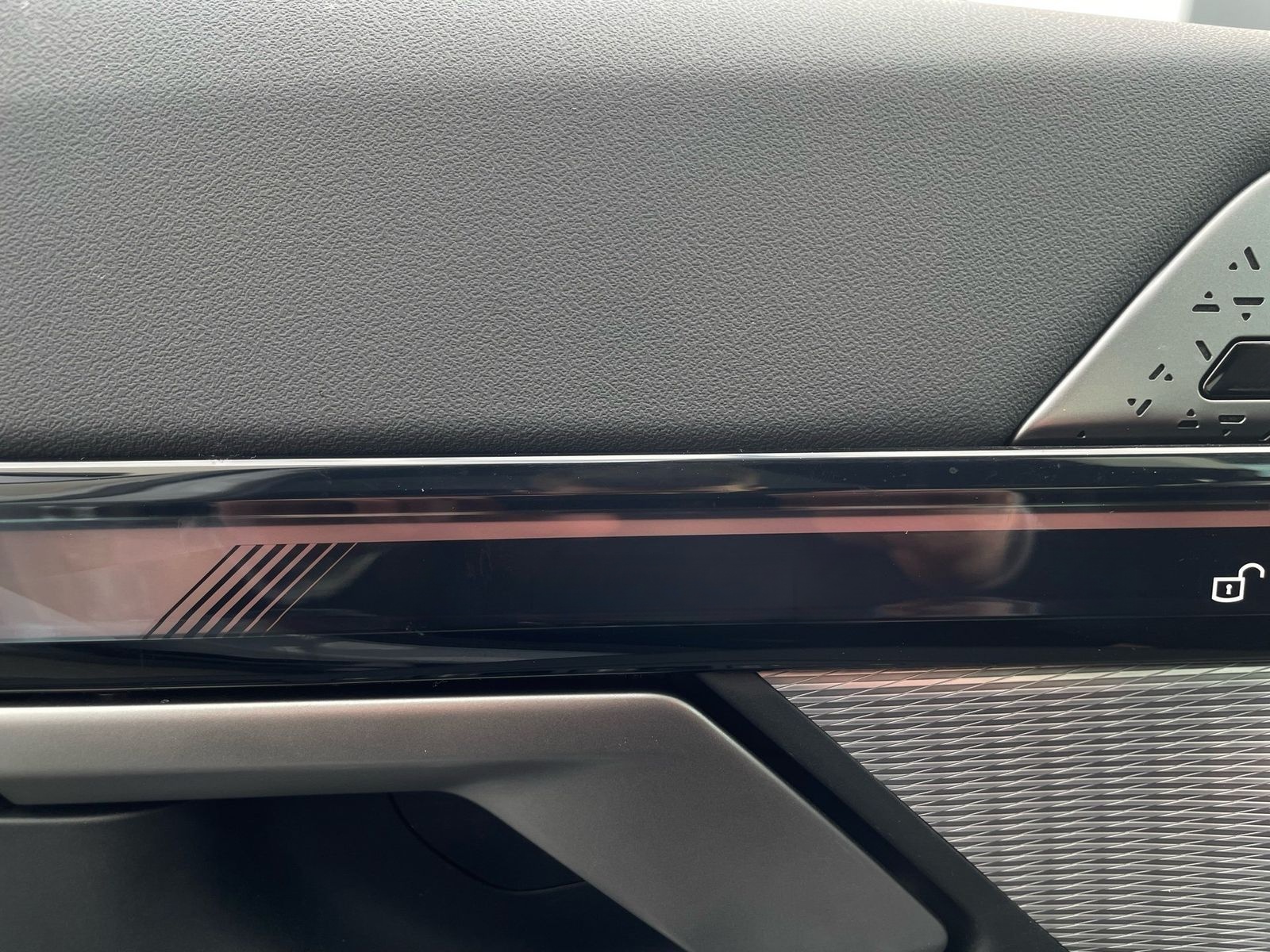 BMW 550e xDrive Tour M Sport || Pano AHK Autobahnass foto 7