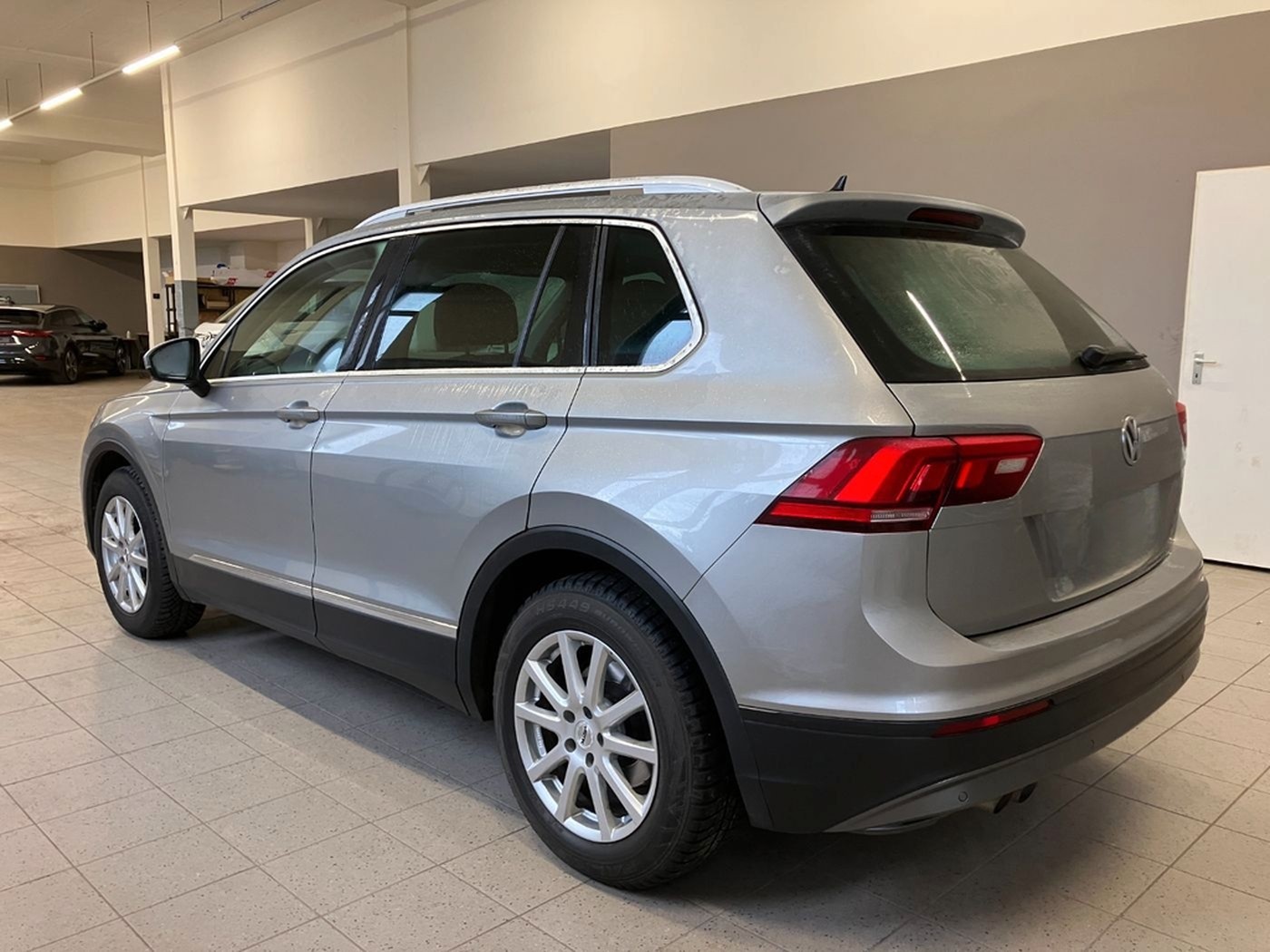 Volkswagen Tiguan 1.4 TSI Comfortline DSG AHK*LED*Navi*18'' foto 4
