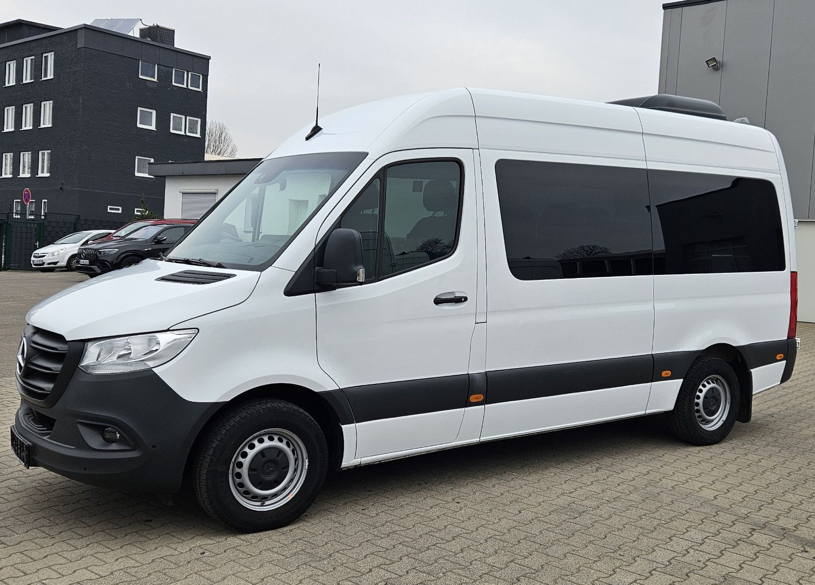 Mercedes-Benz Sprinter 317 Tourer Klima Kamera Navi Sitzh foto 2