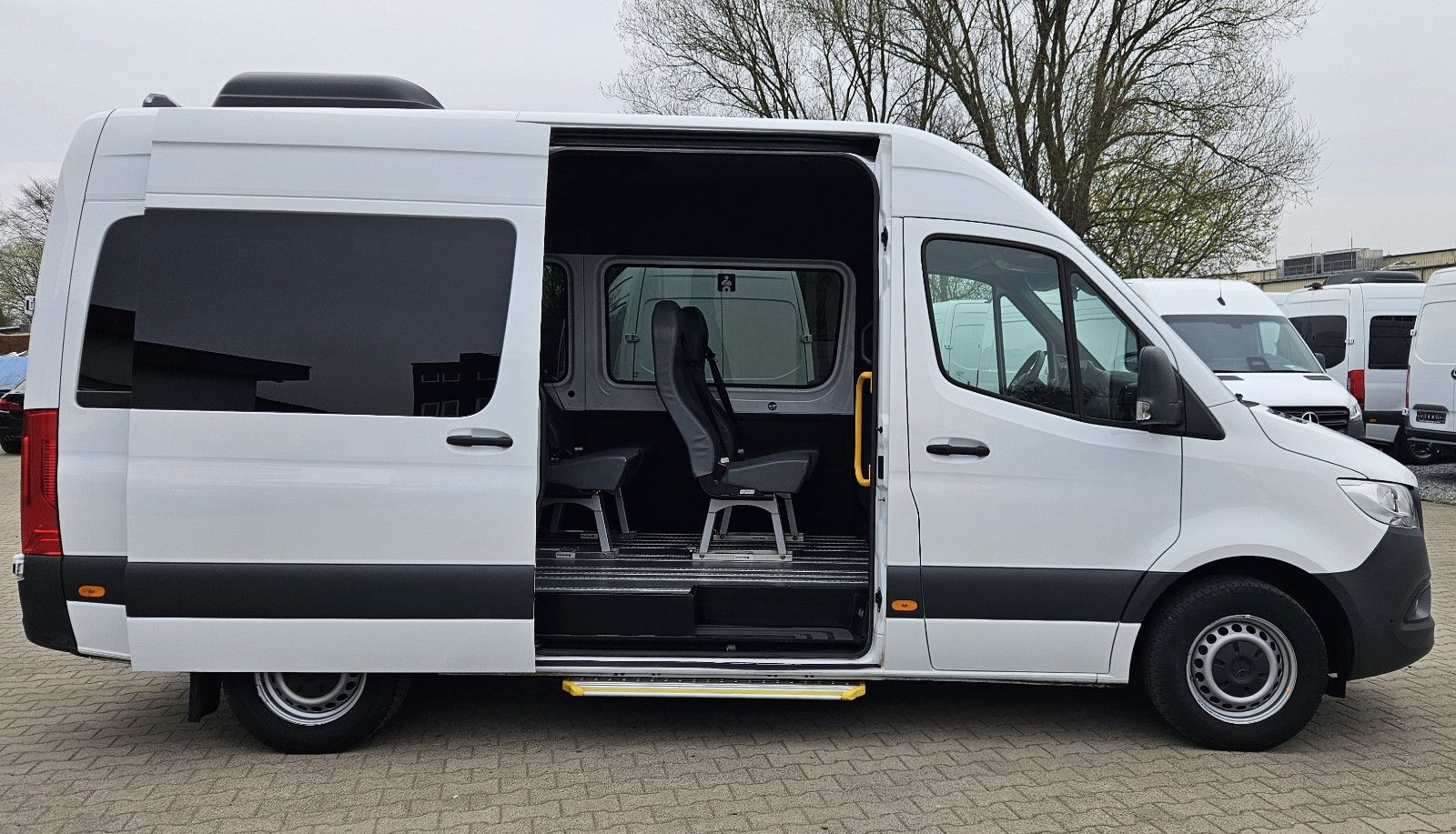 Mercedes-Benz Sprinter 317 Tourer Klima Kamera Navi Sitzh foto 8