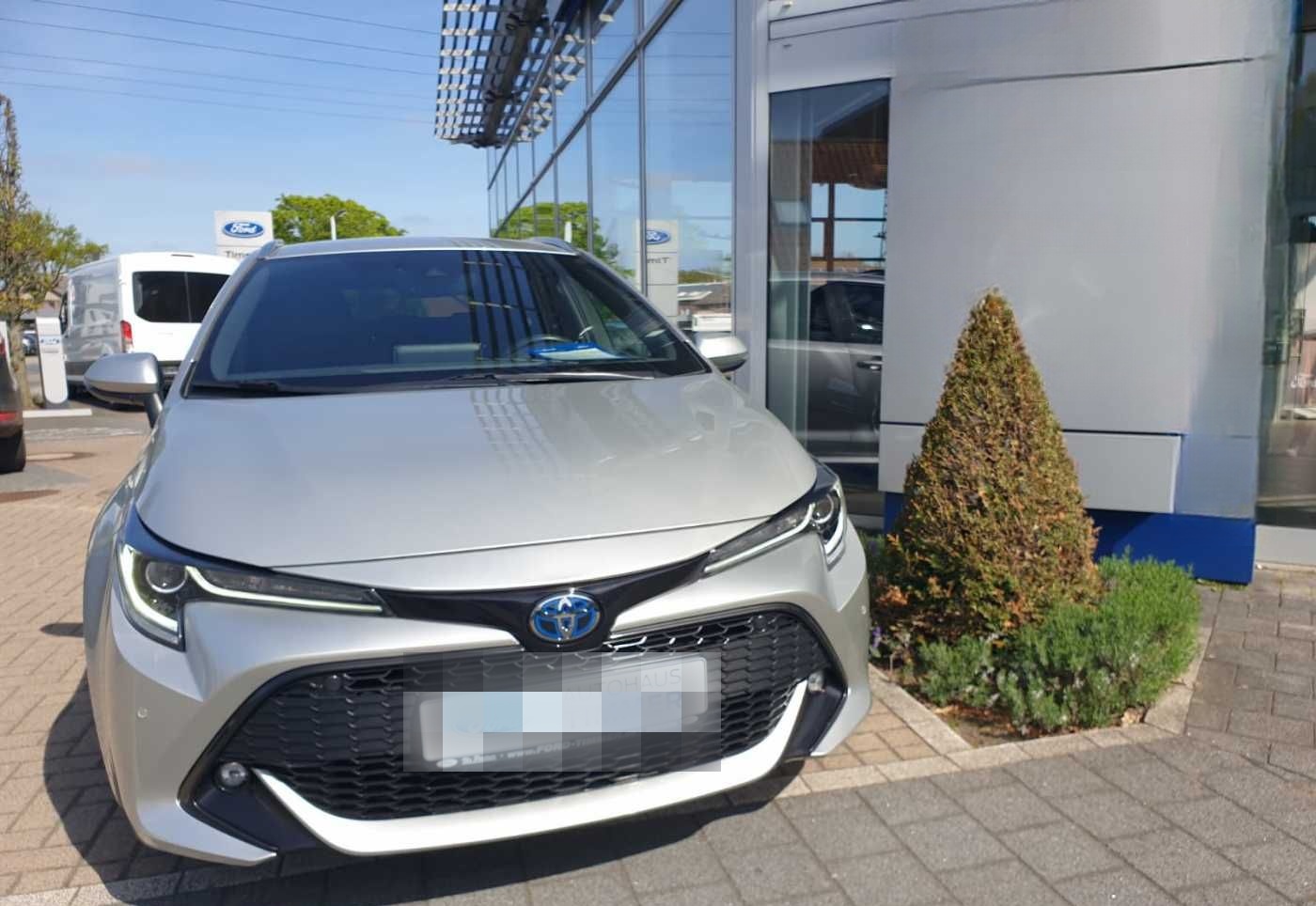 Toyota Corolla Touring Sports 1,8 Hybrid Team D foto 2