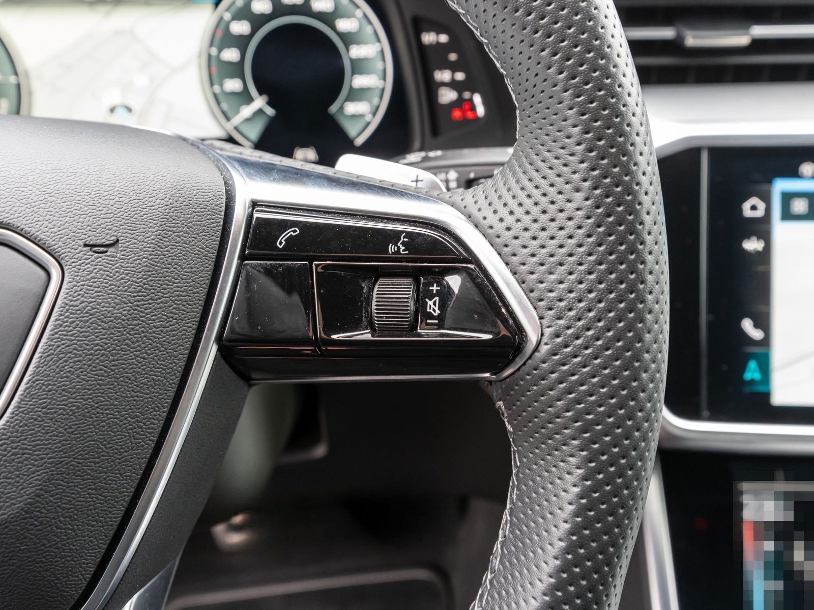 Audi A6 Avant Sline 50TFSI e quatt LED NAVI RFK LEDER foto 17