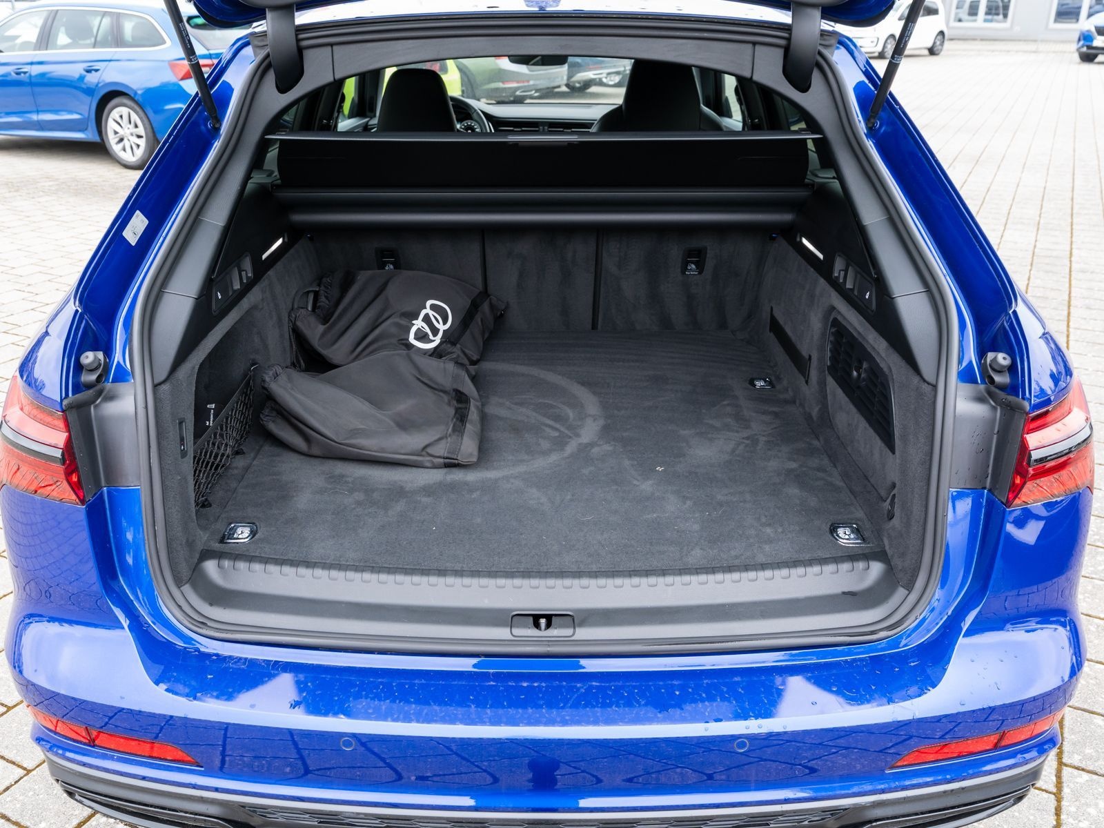 Audi A6 Avant Sline 50TFSI e quatt LED NAVI RFK LEDER foto 9