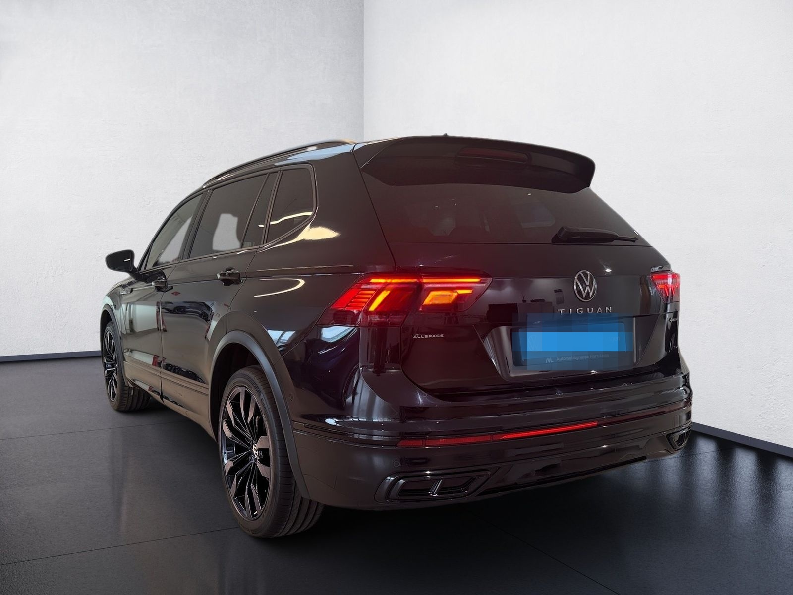 Volkswagen Tiguan Allspace 2.0 TDI R-Line 4M Stand.hz. AHK foto 4