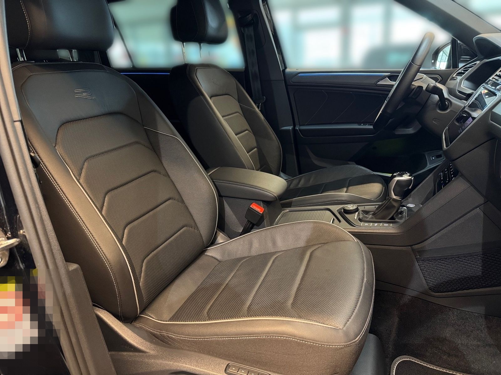 Volkswagen Tiguan Allspace 2.0 TDI R-Line 4M Stand.hz. AHK foto 10