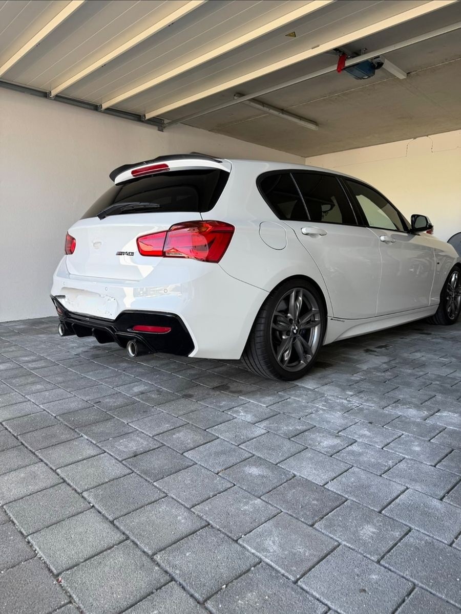 BMW M140i  A Special Edition - foto 2