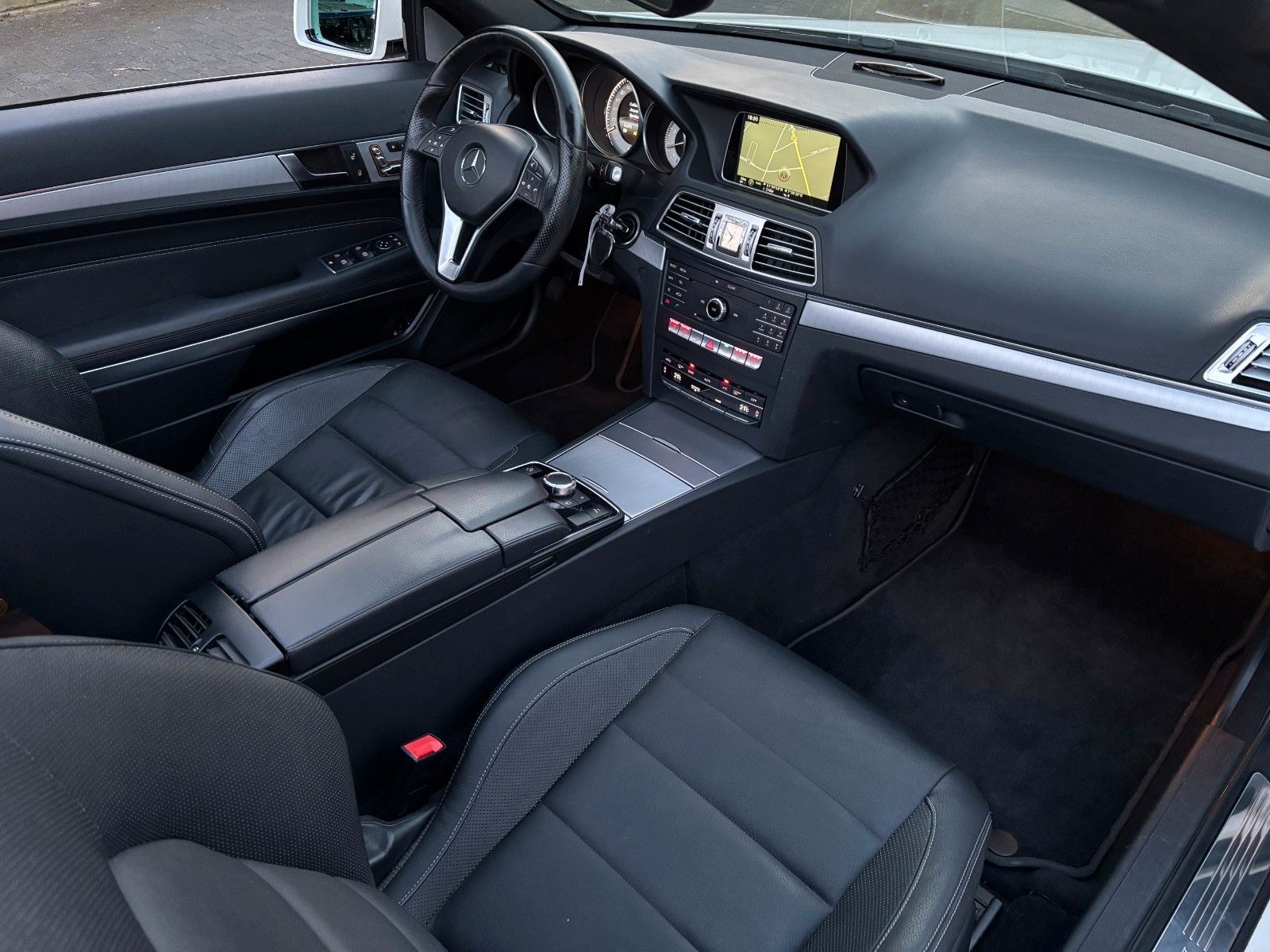 Mercedes-Benz E 250 Sport Edition Leder+Navi+Kamera+LED+18Zoll foto 15