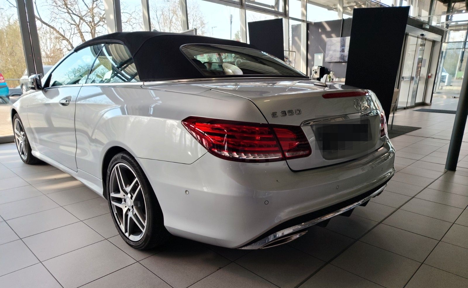 Mercedes-Benz E 350 CGI Cabrio foto 3