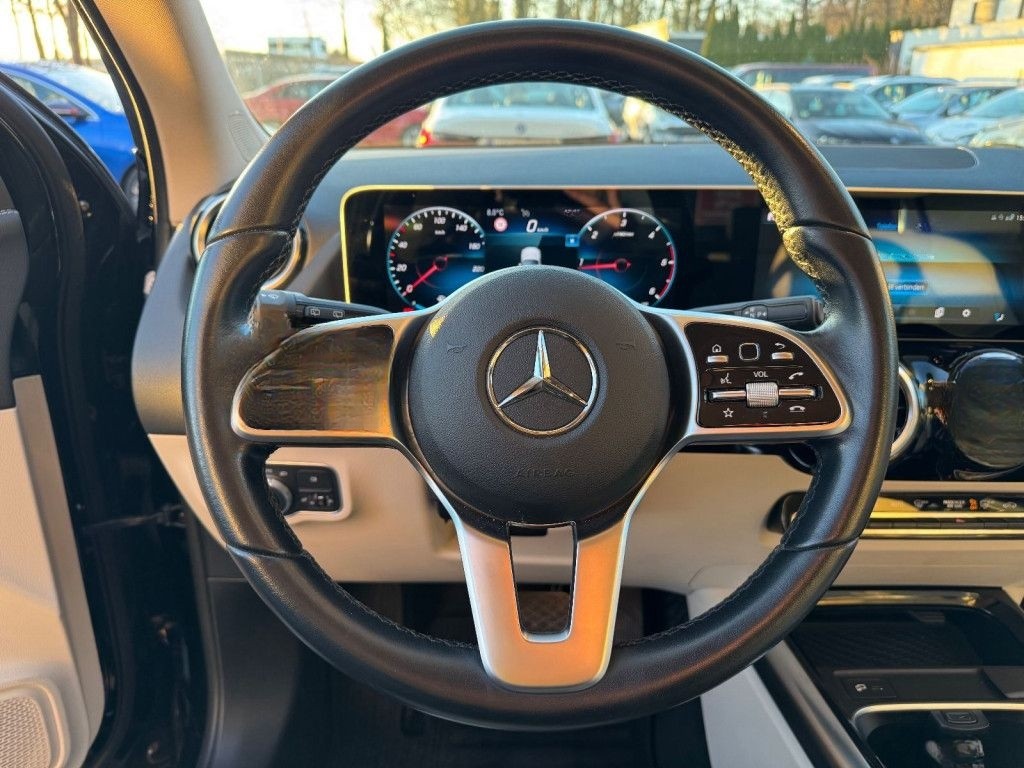 Mercedes-Benz GLA 200 d 4Matic Progressive *LEDER/AHK* foto 9