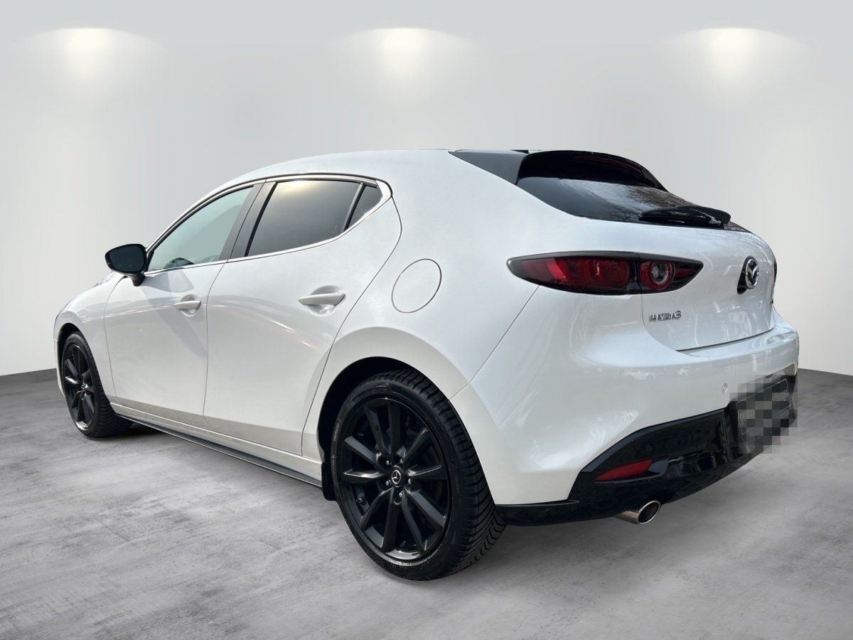 Mazda 3 2.5l "HOMURA" M Hybrid foto 3