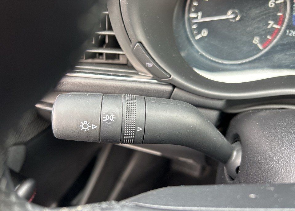 Mazda 3 2.5l "HOMURA" M Hybrid foto 25