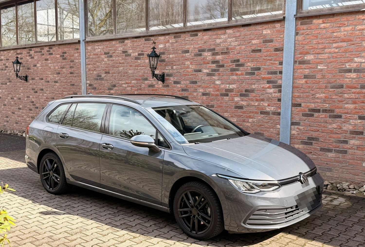 Volkswagen Golf Variant Life ACC / Harman-Kardon / Navi / A foto 11