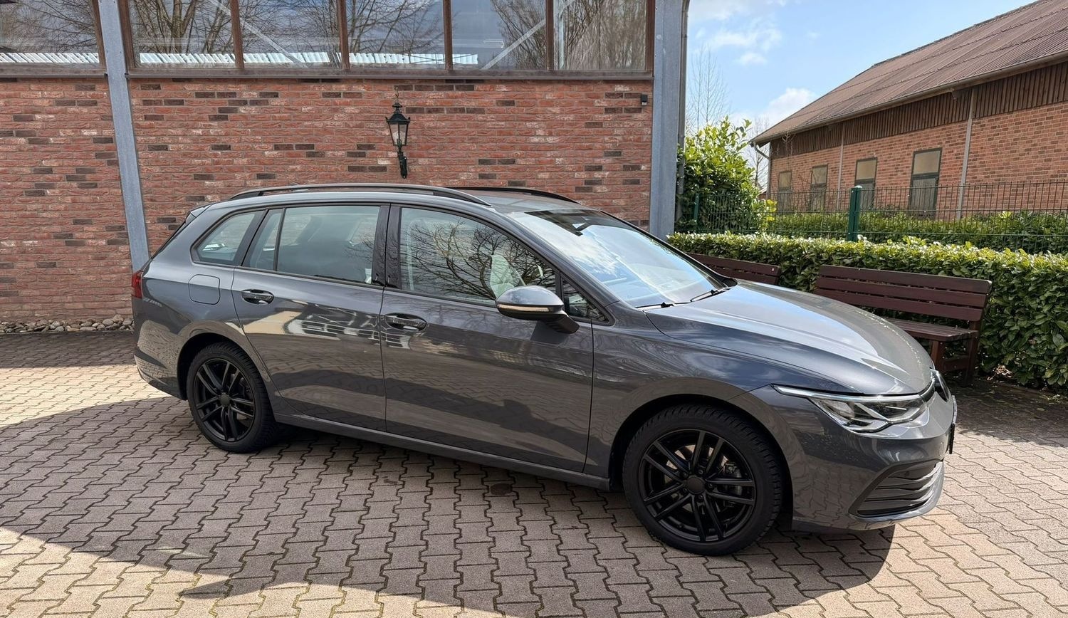 Volkswagen Golf Variant Life ACC / Harman-Kardon / Navi / A foto 13