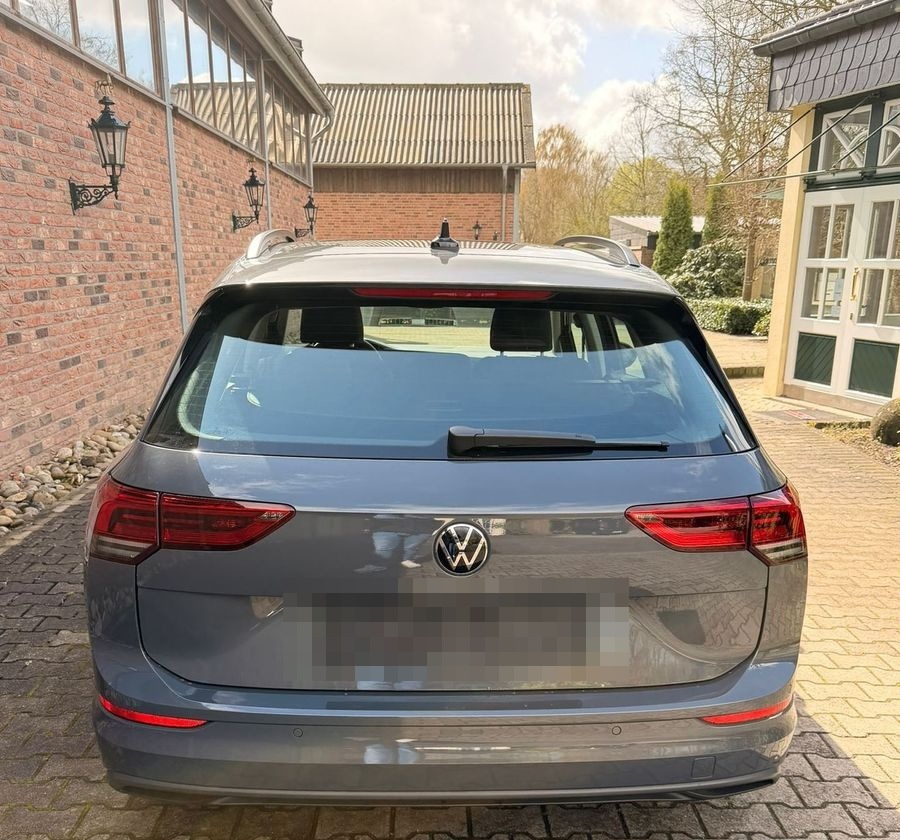Volkswagen Golf Variant Life ACC / Harman-Kardon / Navi / A foto 6