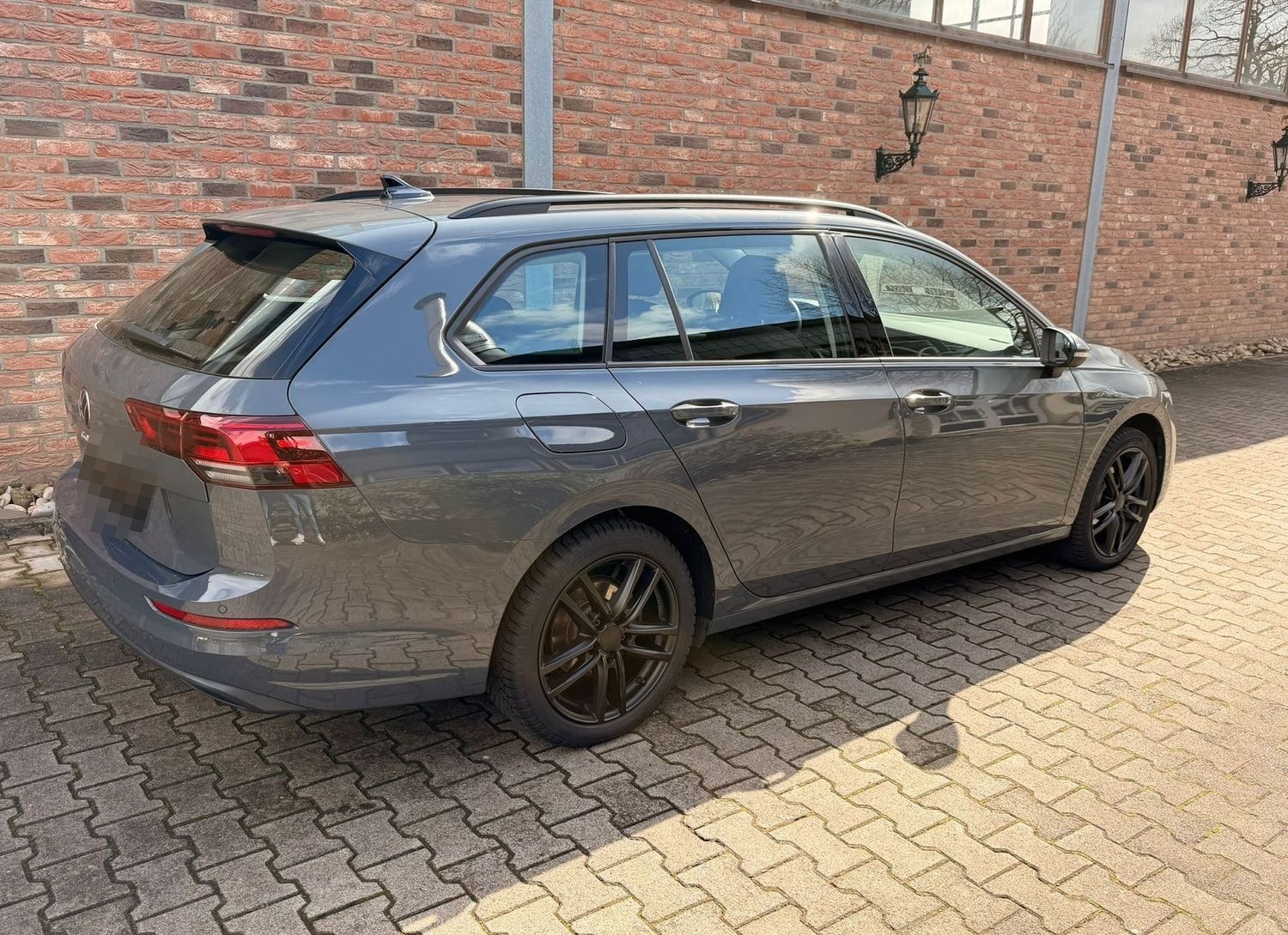 Volkswagen Golf Variant Life ACC / Harman-Kardon / Navi / A foto 9