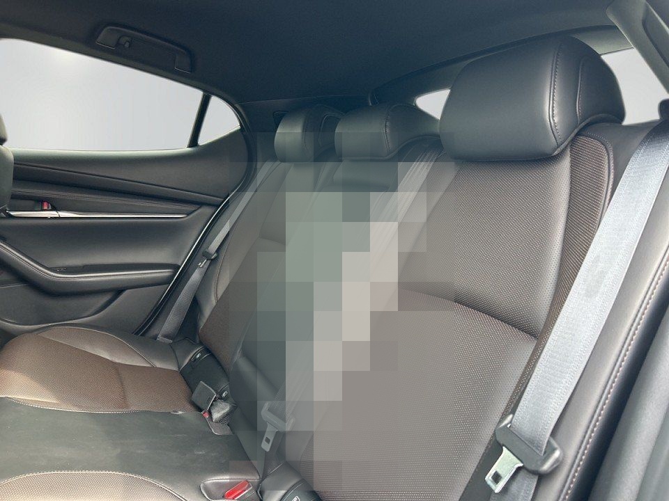 Mazda 3 2.5l "TAKUMI" "BOSE" M Hybrid foto 12