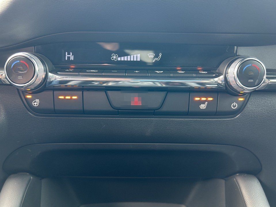 Mazda 3 2.5l "TAKUMI" "BOSE" M Hybrid foto 20