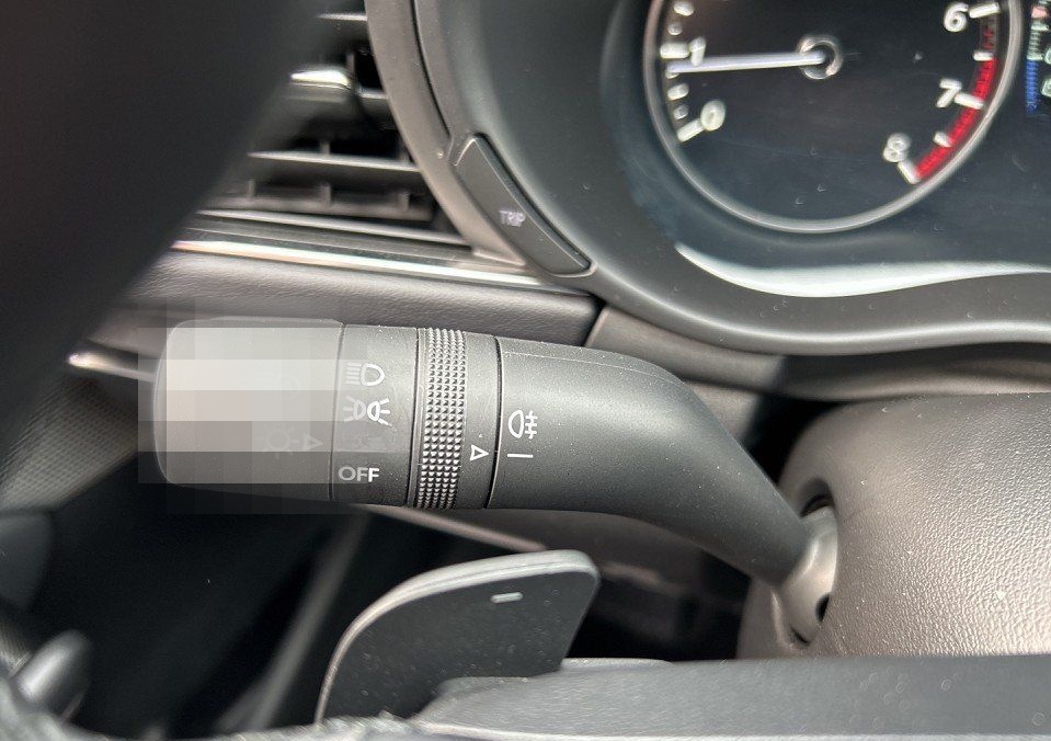 Mazda 3 2.5l "TAKUMI" "BOSE" M Hybrid foto 25