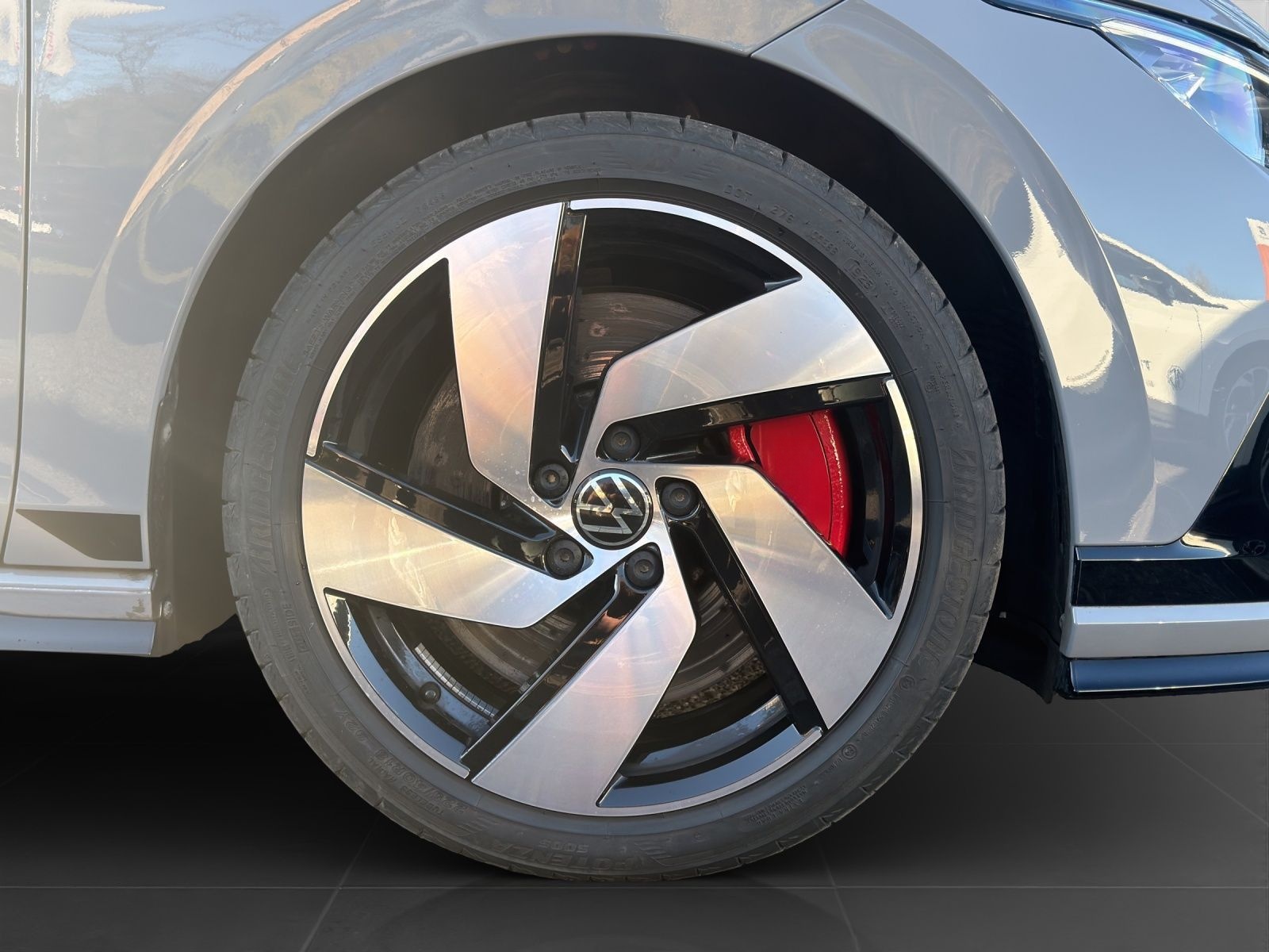 Volkswagen Golf GTI CLUBSPORT BLACK IQ.LIGHT HuD NAVI foto 7