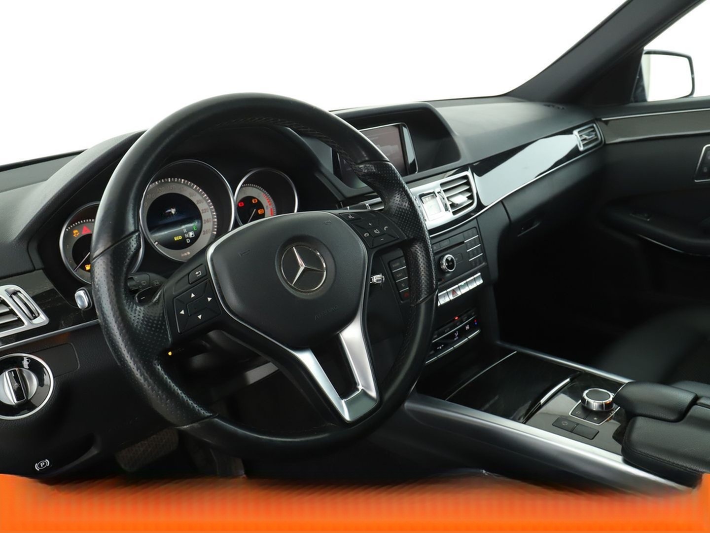 Mercedes-Benz E 220 CDI T BlueTEC Avantgarde Aut.*LED*TEMPO* foto 11