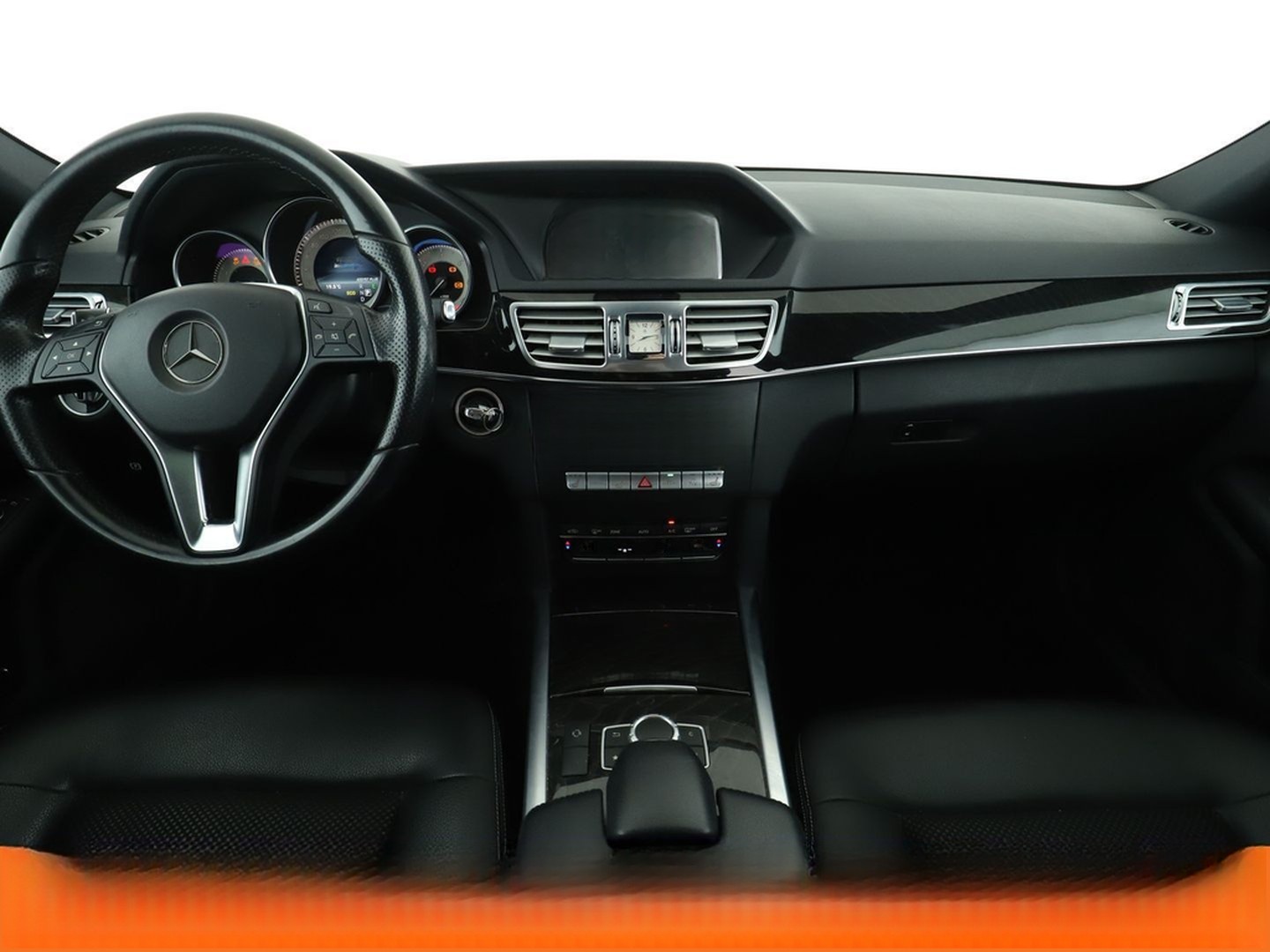 Mercedes-Benz E 220 CDI T BlueTEC Avantgarde Aut.*LED*TEMPO* foto 12