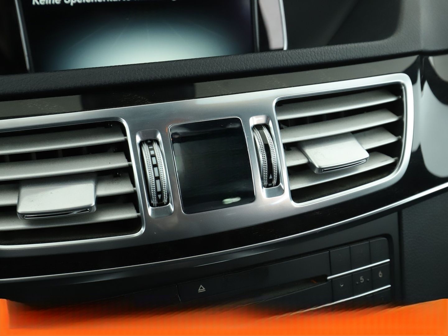 Mercedes-Benz E 220 CDI T BlueTEC Avantgarde Aut.*LED*TEMPO* foto 22