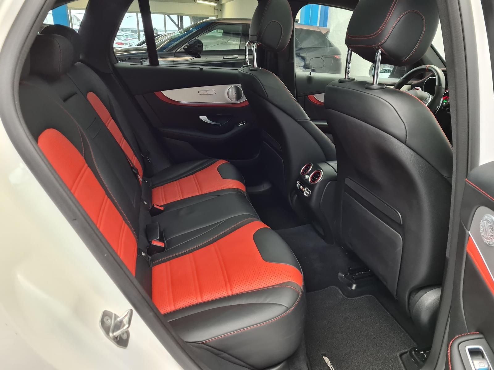 Mercedes-Benz GLC 63 S AMG 4Matic | PANO | Night | HUD foto 17