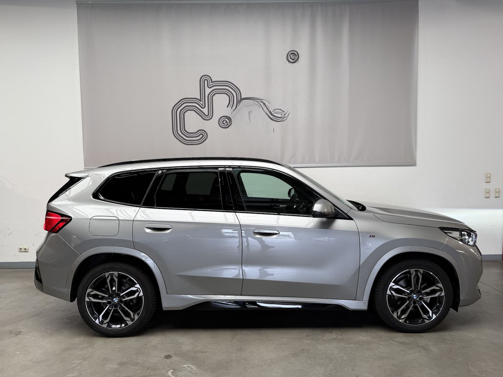 BMW X1 20 dA xDr. M Sport/PANO/KEYLESS/ad. LED/ foto 3