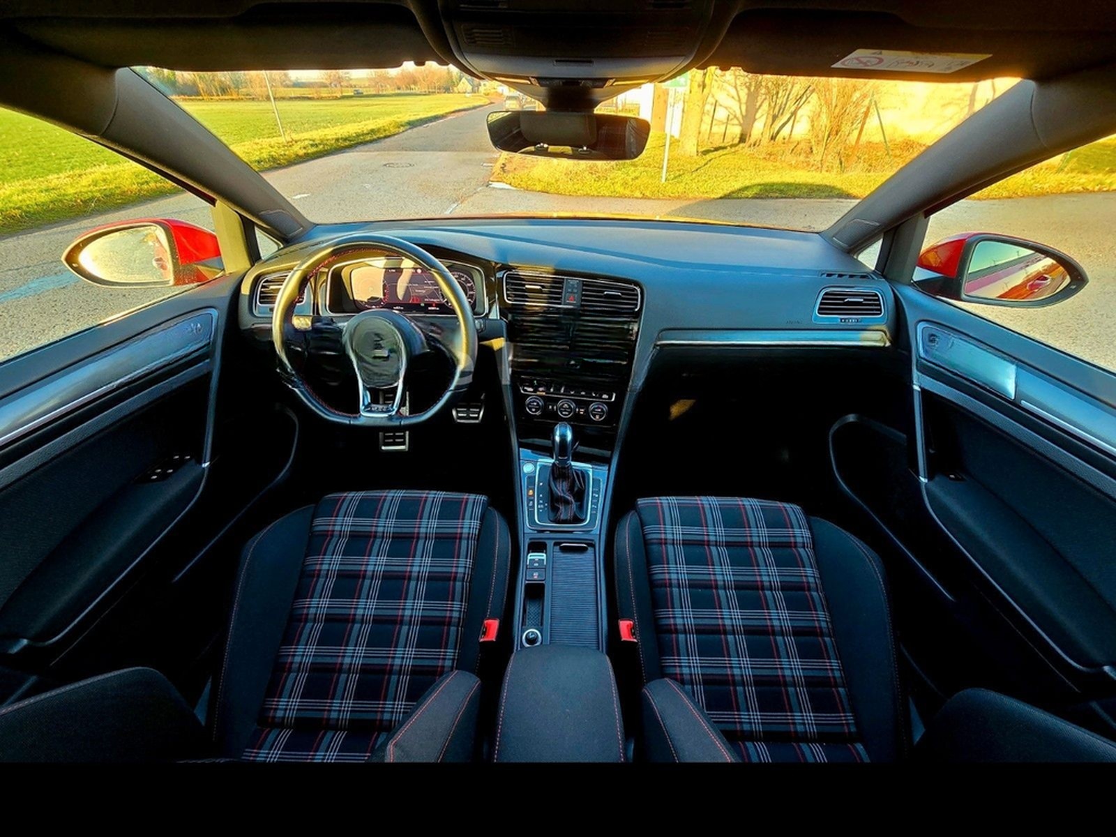 Volkswagen Golf VII GTI DSG Performance*STANDHEIZUNG*PANO* foto 19