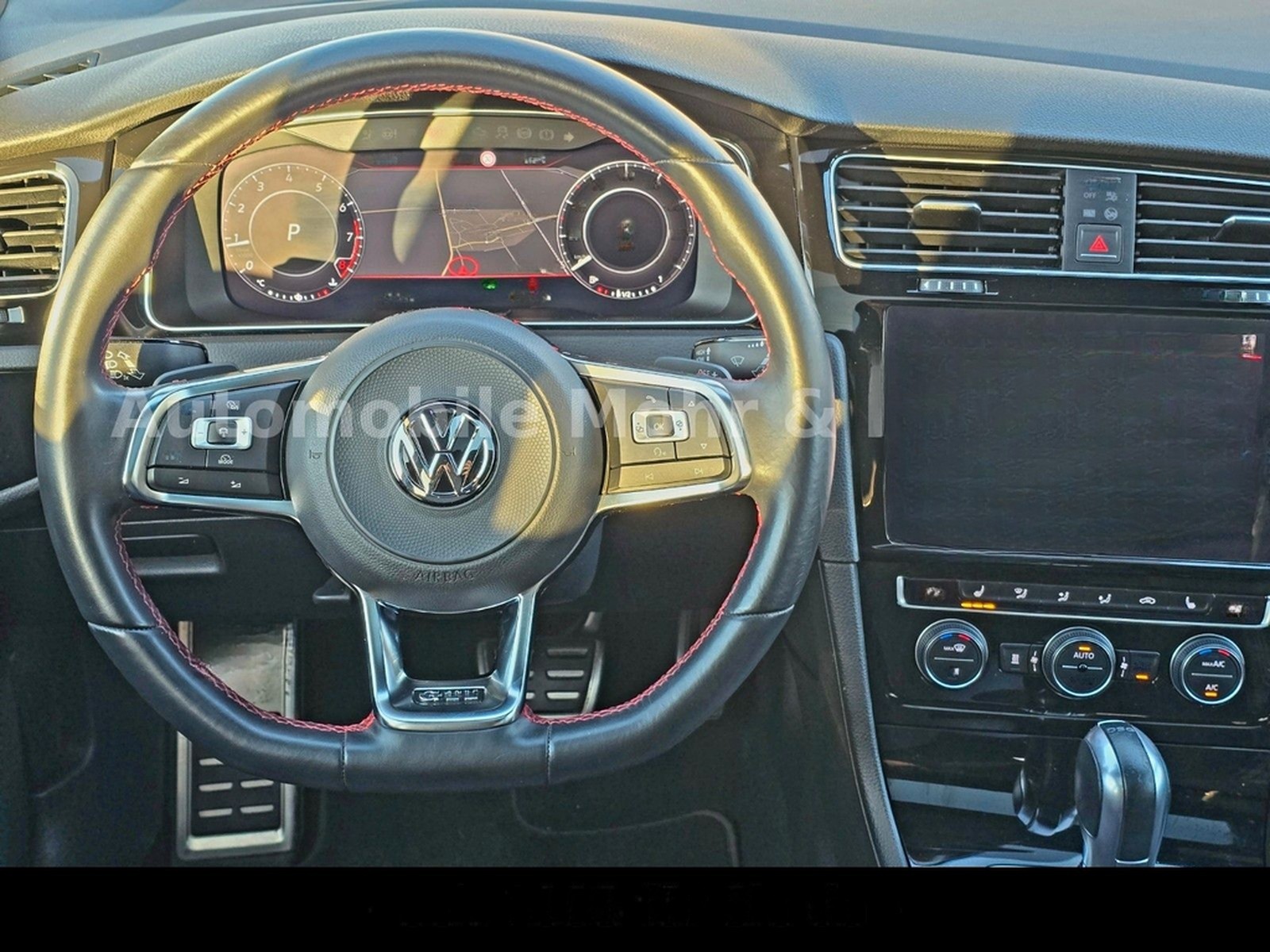 Volkswagen Golf VII GTI DSG Performance*STANDHEIZUNG*PANO* foto 7