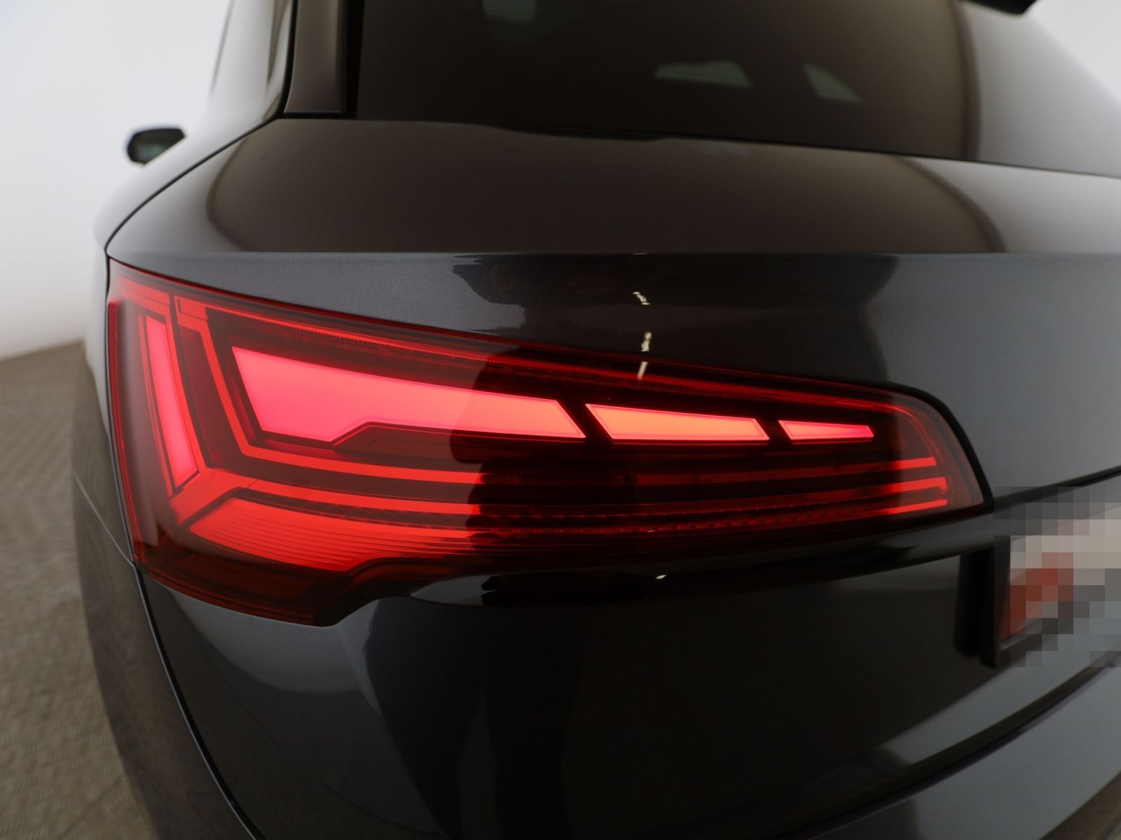 Audi Q5 50 TDI quattro S line Pano+AHK+Matrix+RFK+MMI foto 12
