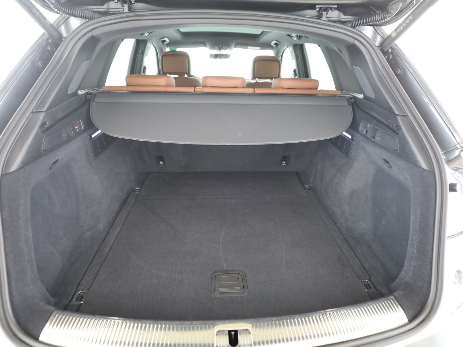 Audi Q5 50 TDI quattro S line Pano+AHK+Matrix+RFK+MMI foto 21