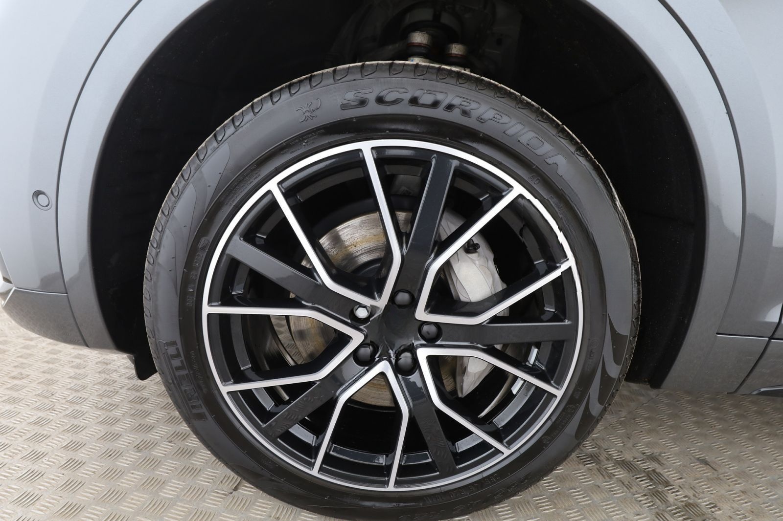 Audi Q5 50 TDI quattro S line Pano+AHK+Matrix+RFK+MMI foto 10