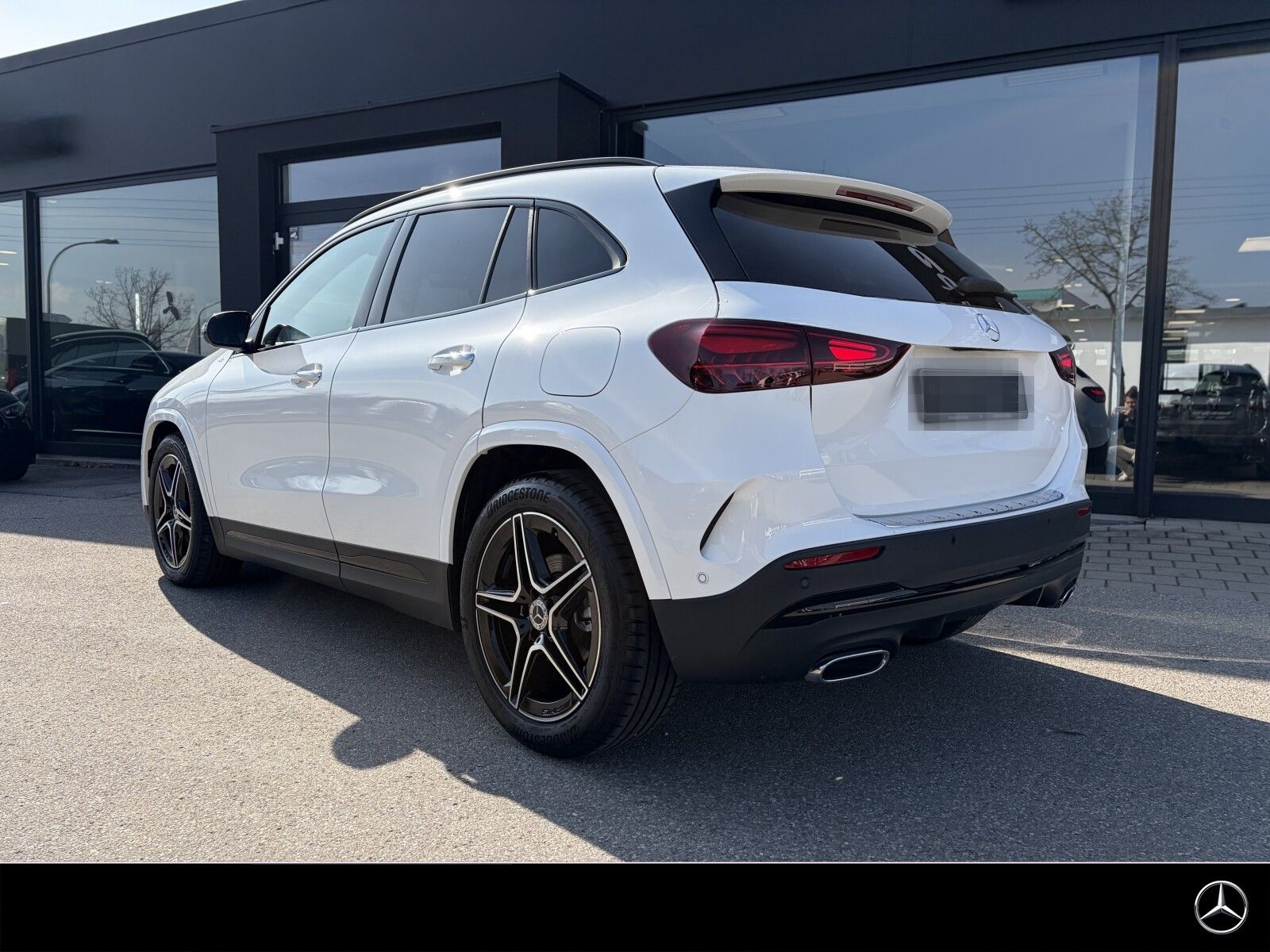 Mercedes-Benz GLA 200 AMG Night AHK LED KeylGO Kam VorrDistron foto 3
