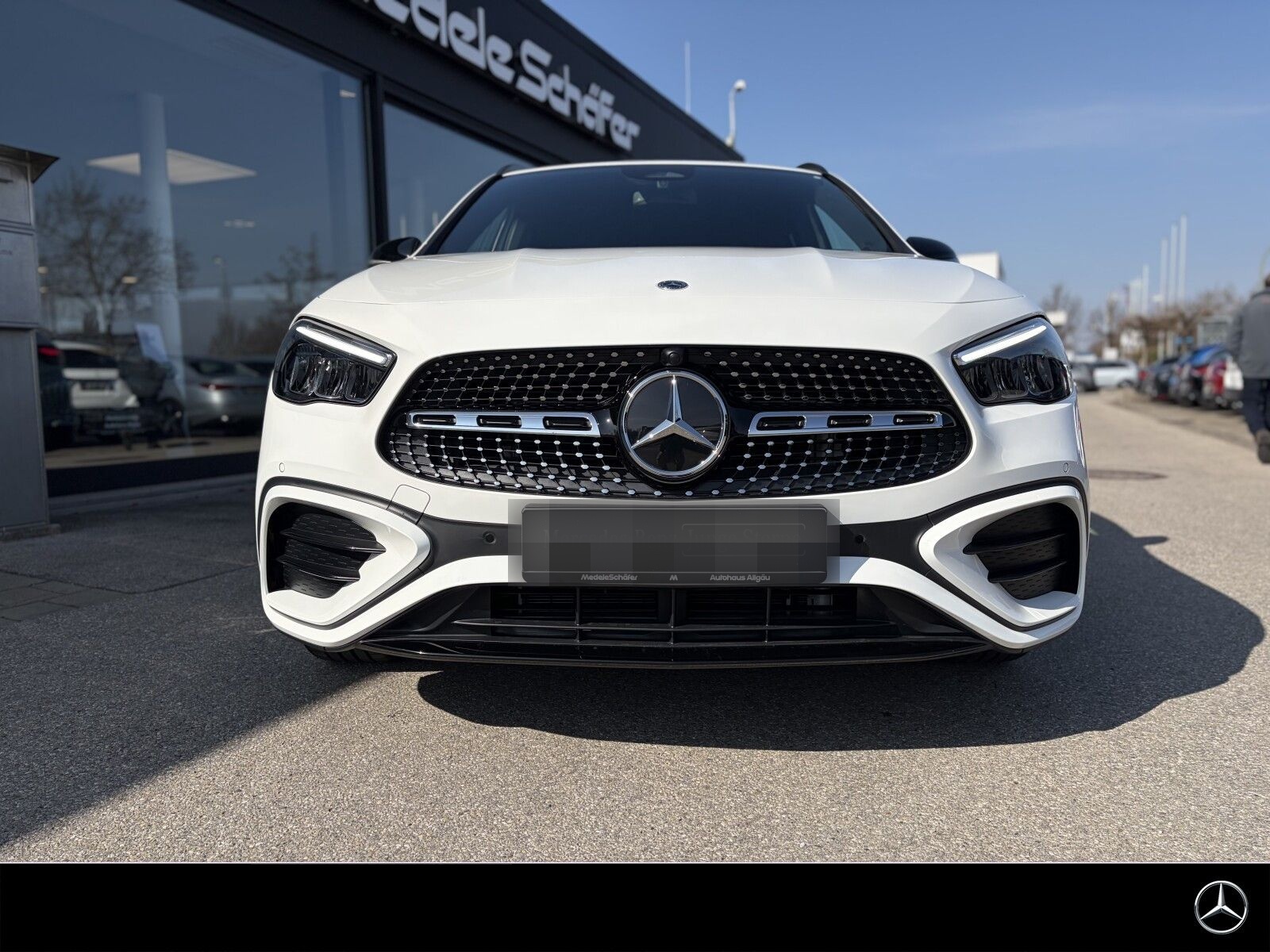 Mercedes-Benz GLA 200 AMG Night AHK LED KeylGO Kam VorrDistron foto 9