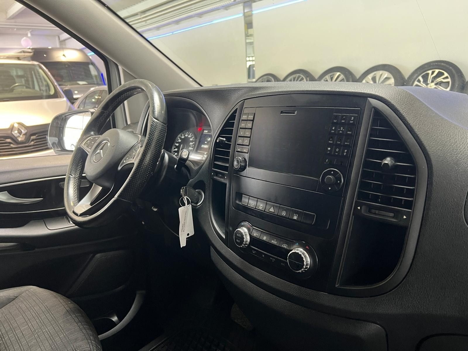 Mercedes-Benz Vito 119 CDI *Automatik*LED*AHK*1.Hand*Garantie* foto 6