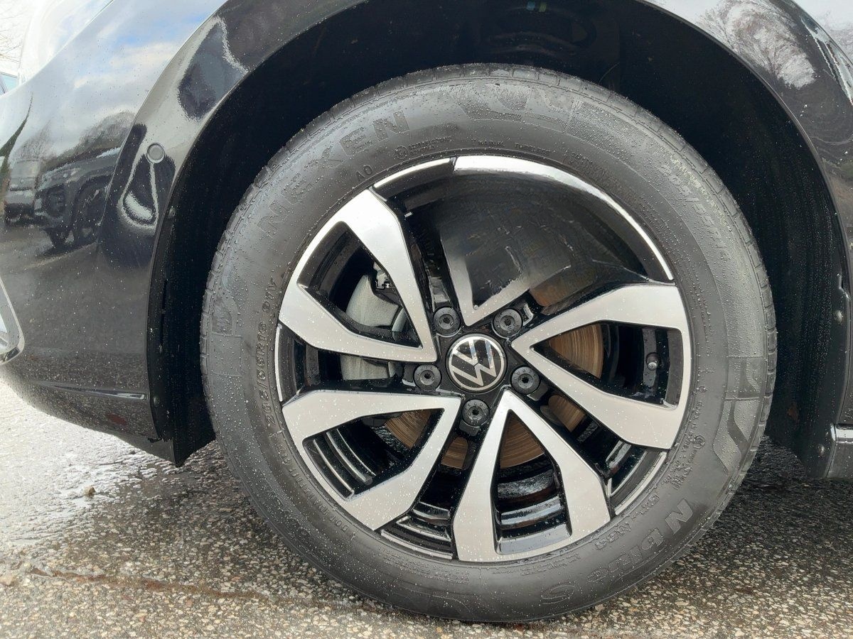 Volkswagen Golf VIII 1.5 eTSI Active (EURO 6d) AHK Navi ACC foto 12