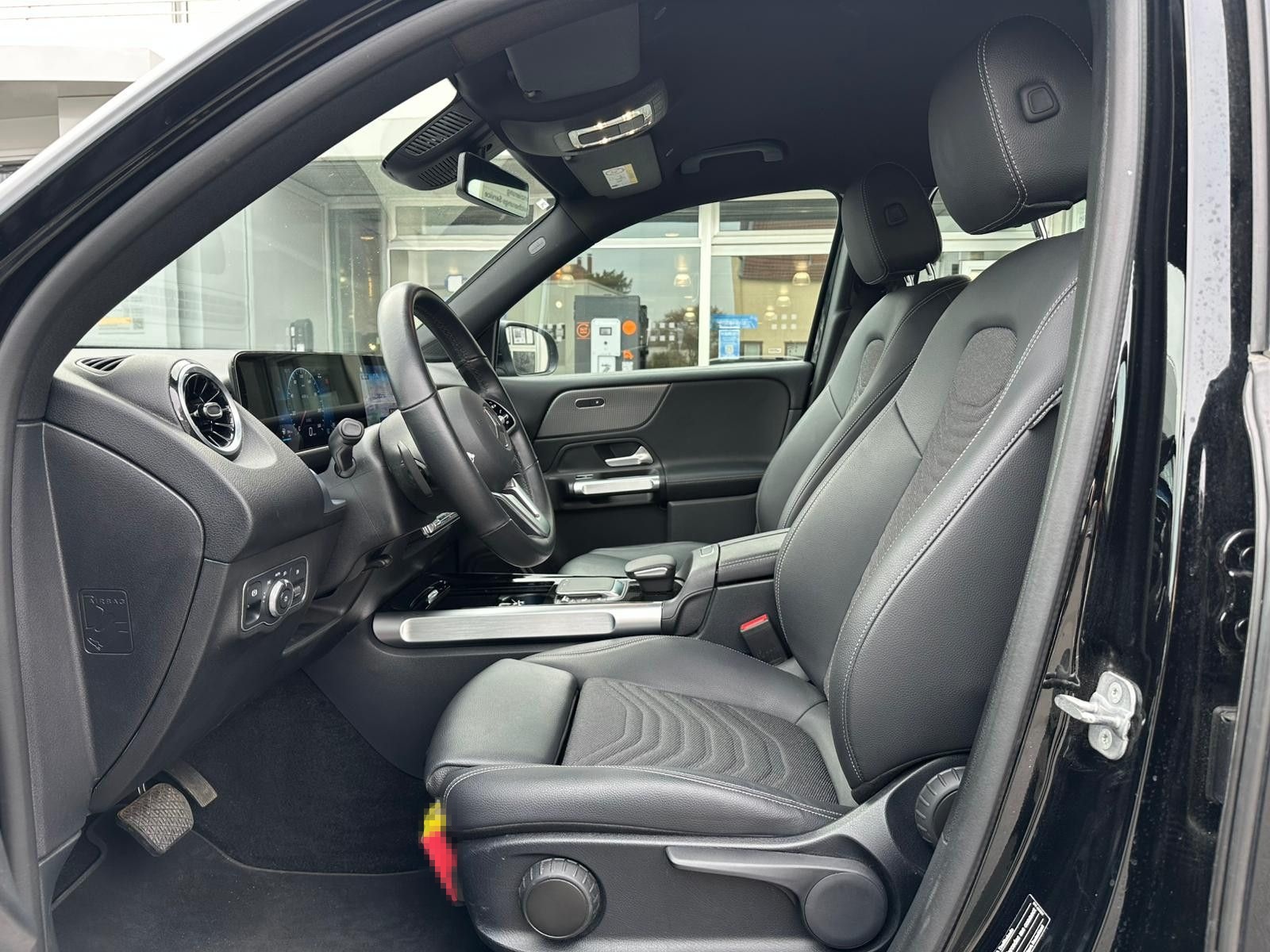Mercedes-Benz GLB220d KAMERA MBUX PROGRESSIVE TEILLEDER foto 9