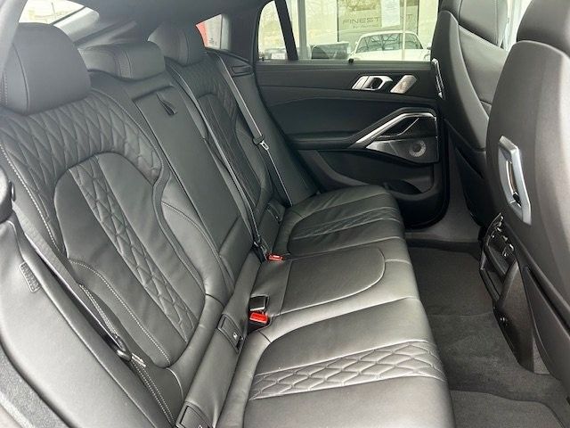 BMW X6 xDrive30d/URBAN GREEN/BOWER&WILKINS/CARBON foto 15