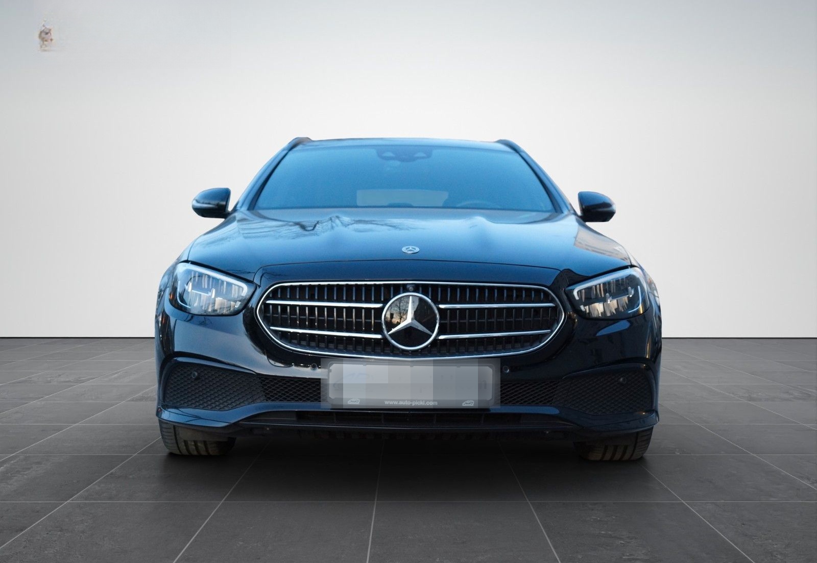 Mercedes-Benz E 220d T/Avantgarde/Led/ACC/360°/Burmester/Night foto 2