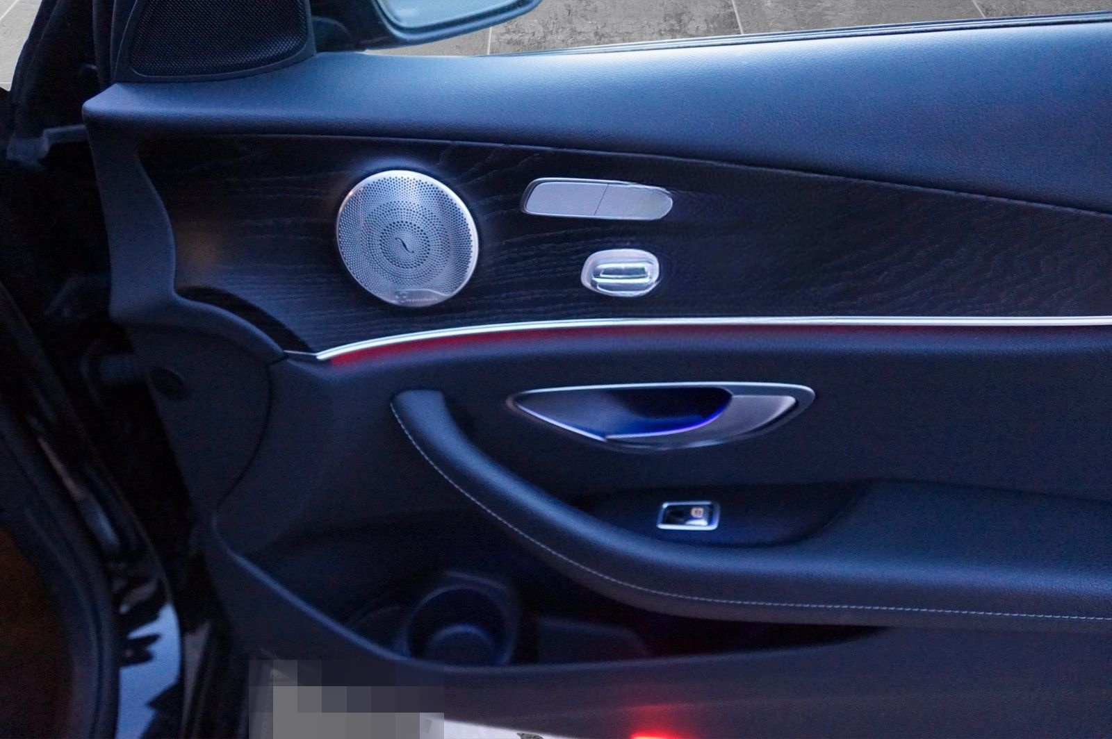 Mercedes-Benz E 220d T/Avantgarde/Led/ACC/360°/Burmester/Night foto 14