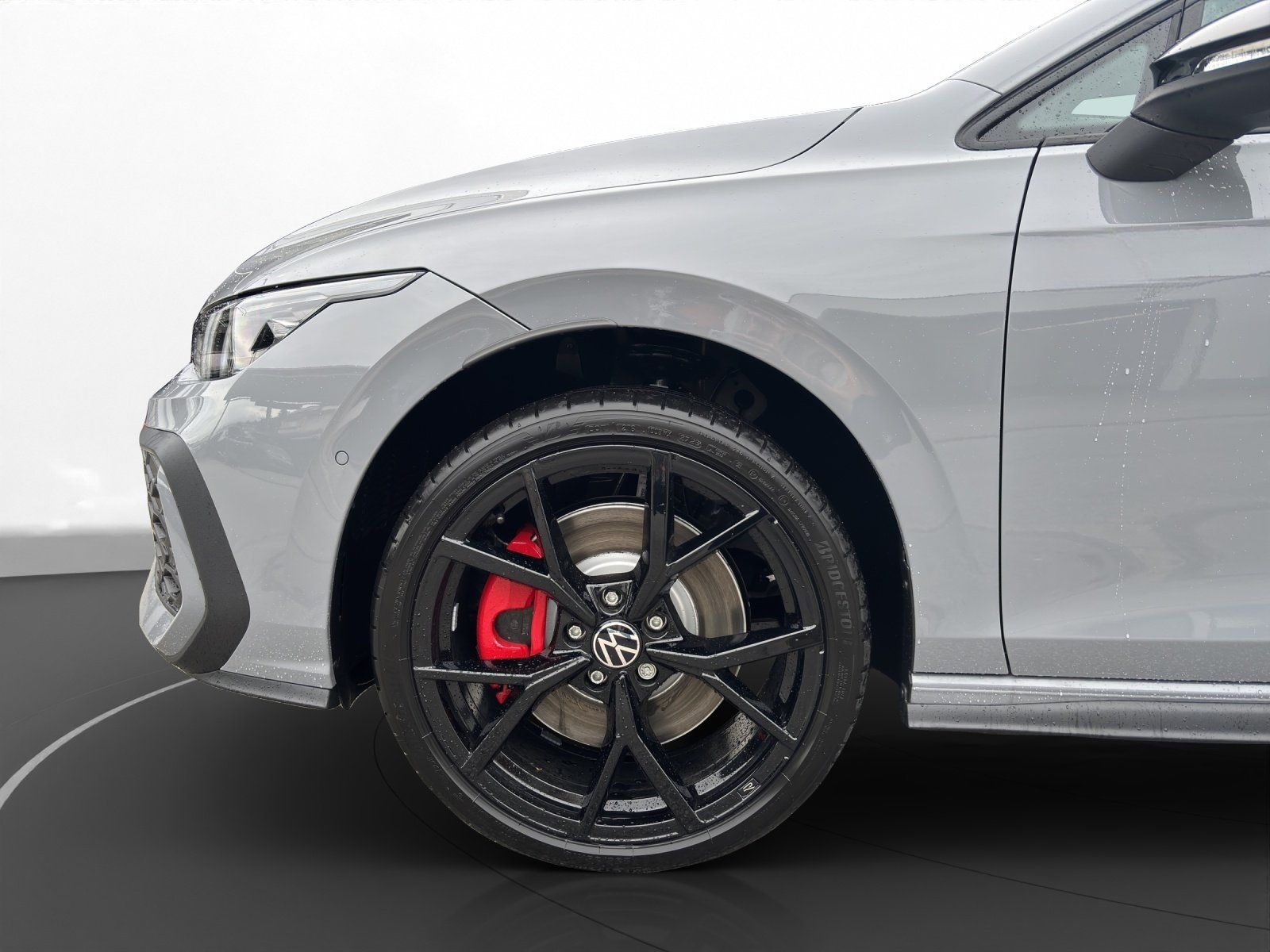 Volkswagen Golf VIII GTI 2.0 TSI DSG | PANO | HARMAN | foto 9
