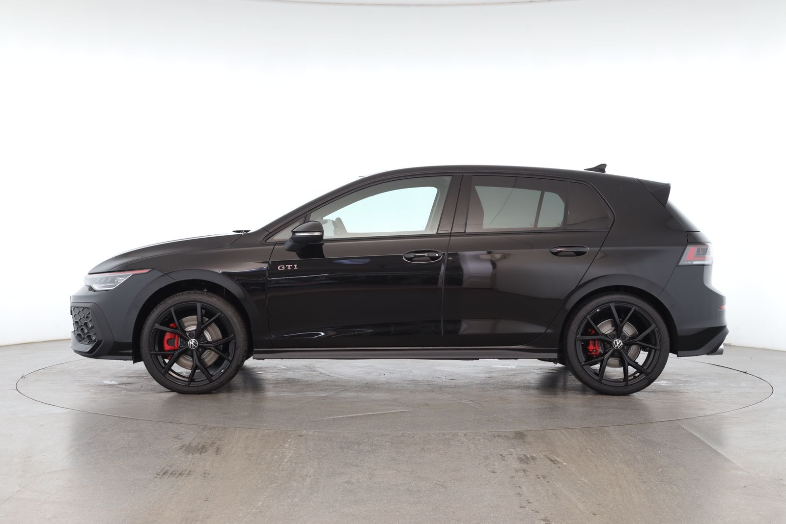 Volkswagen Golf VIII GTI 2.0 TSI DSG | PANO | HARMAN | foto 3