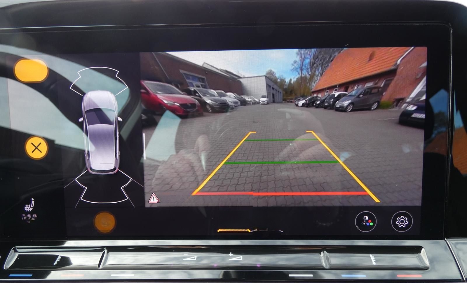 Volkswagen Golf 1.5 eTSI ''LIFE'' DSG NAV LED RFK LM STHZ P foto 18