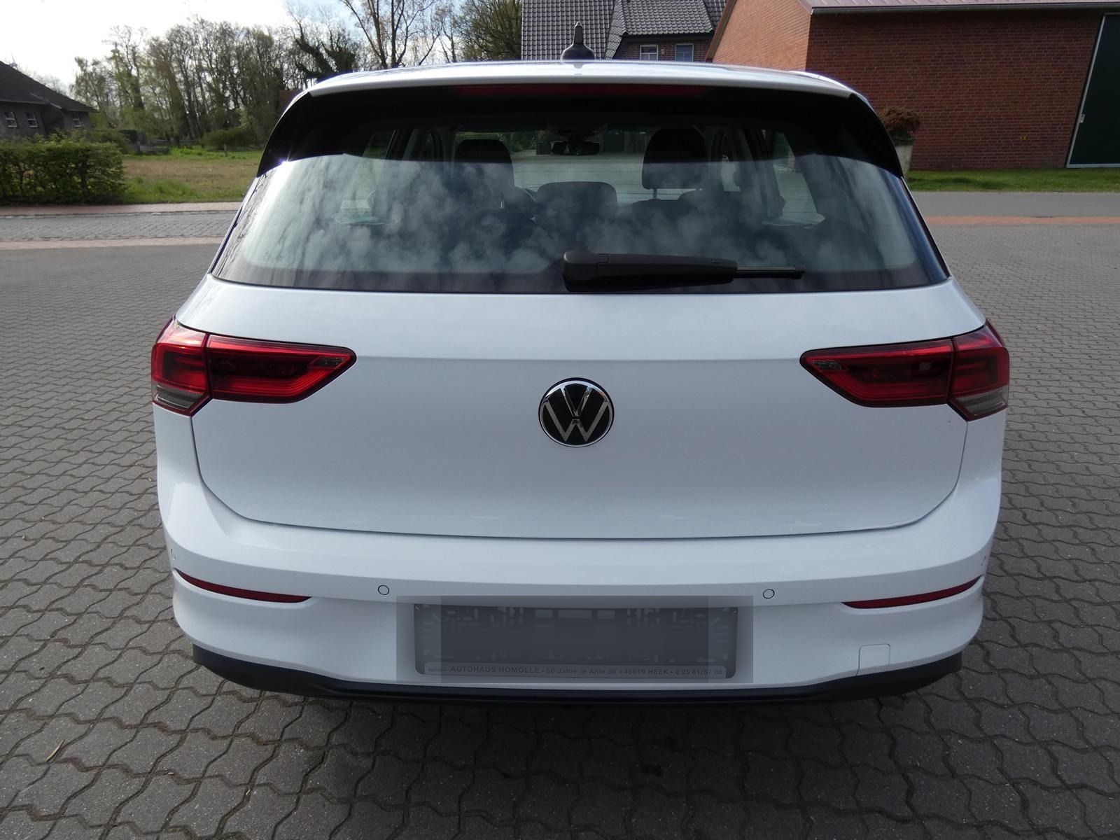 Volkswagen Golf 1.5 eTSI ''LIFE'' DSG NAV LED RFK LM STHZ P foto 6