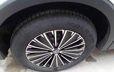 Volkswagen Tiguan 1.5 eTSI GOAL DSG AHK*Navi*LED*RFK*ACC foto 8
