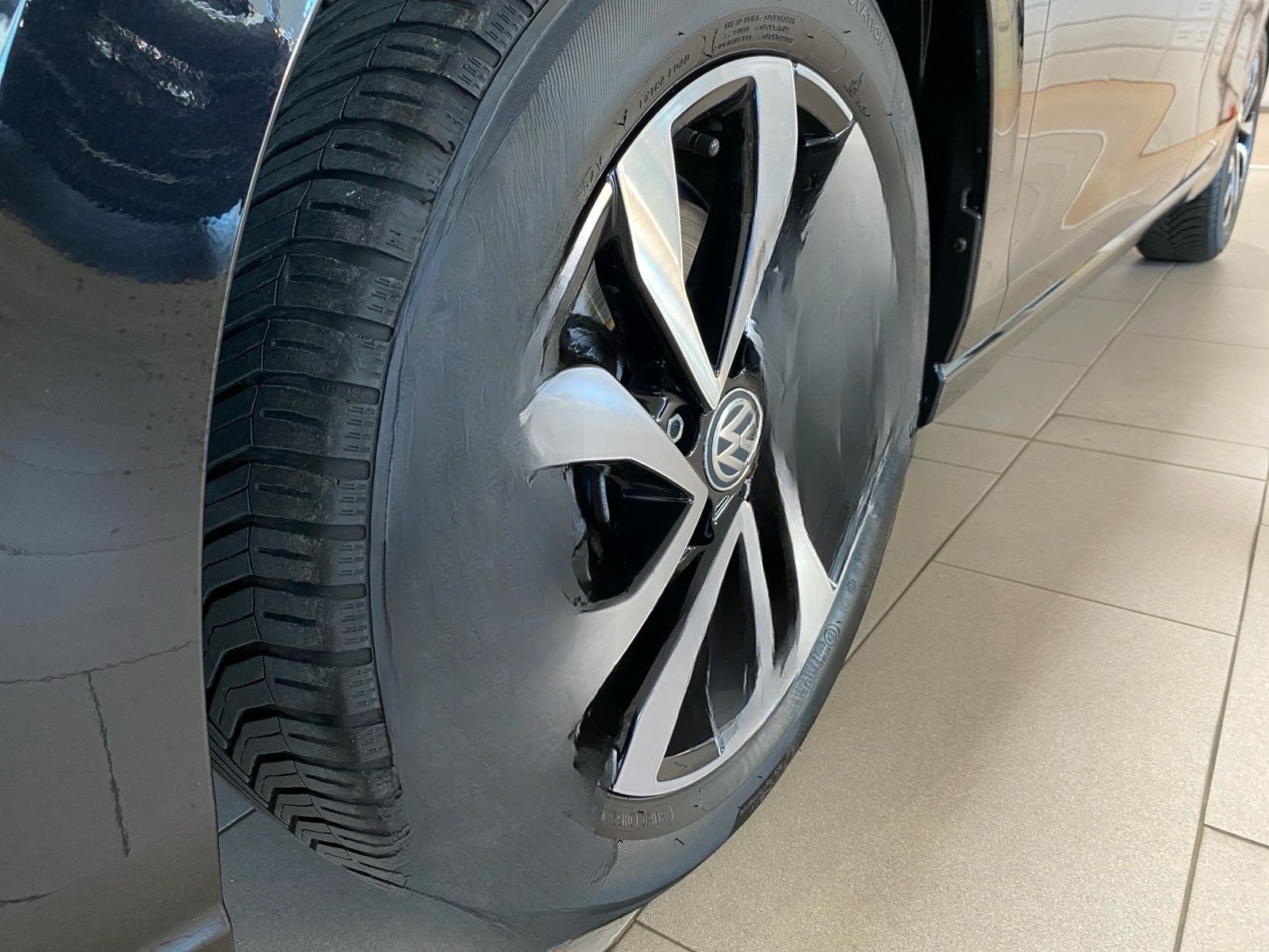 Volkswagen Golf VIII 1.5 TSI Active ACC AppConnect LED Navi foto 14