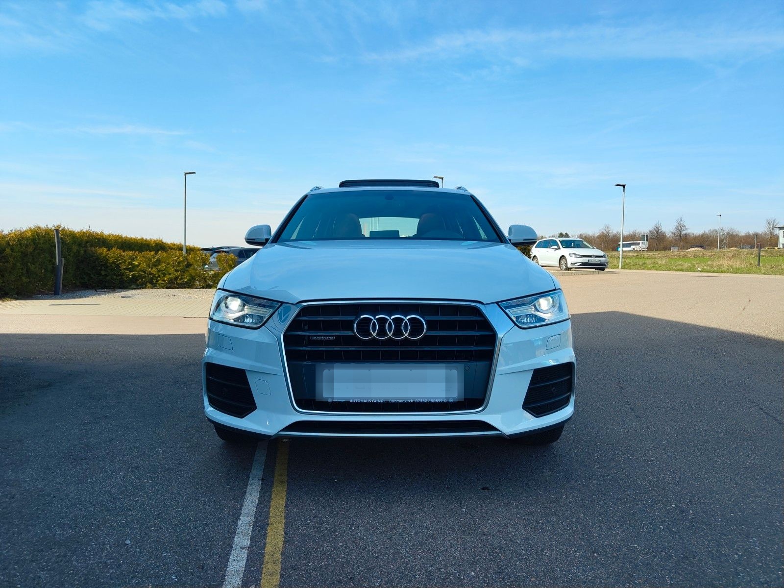 Audi Q3 2.0 TDI quattro 184 PS "design" SHZ/AHK/PANO foto 2